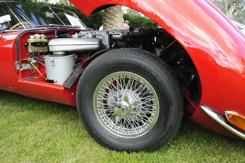E-Type Jaguar at Euroa.jpg